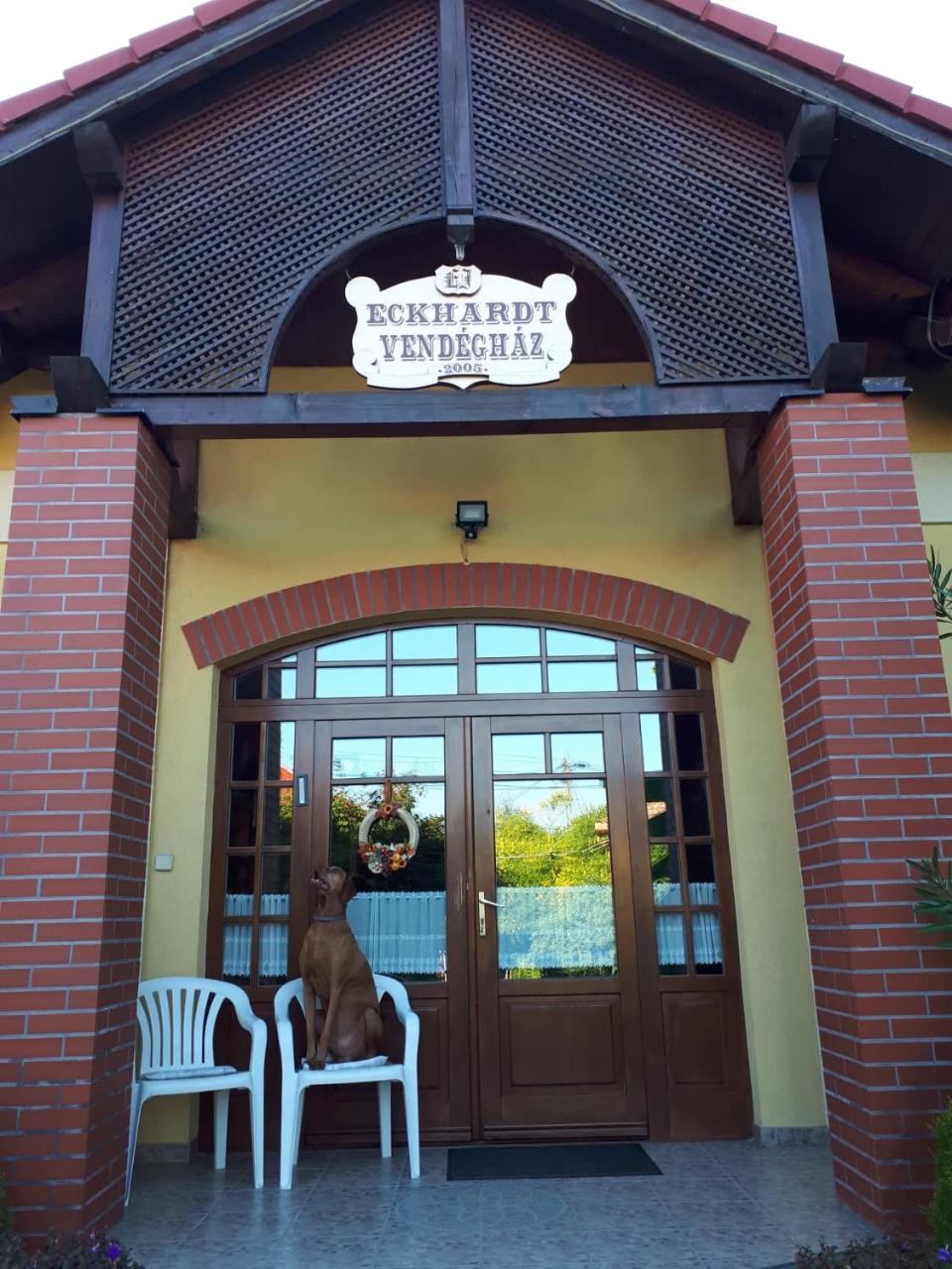 Eckhardt Vendégház Villány Exterior foto